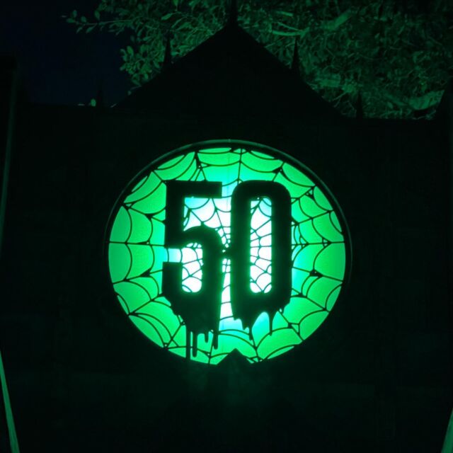 10/5/2023
Knott’s Scary Farm 50th
.
.
.
.
.
#knottsscaryfarm #knottsscaryfarm50 
#knottsscaryfarm2023